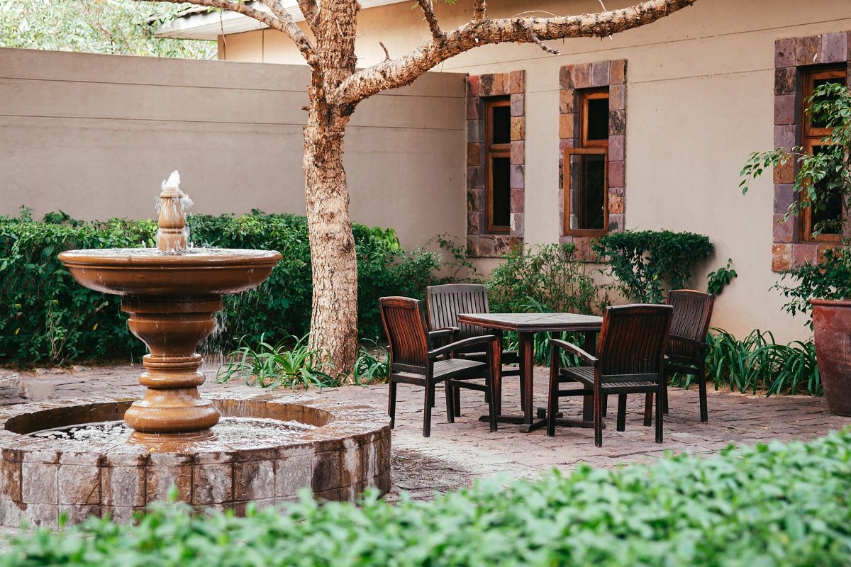 comment choisir une fontaine de jardin