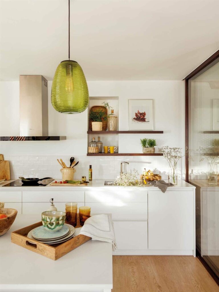 astuce cuisine sans armoire haute