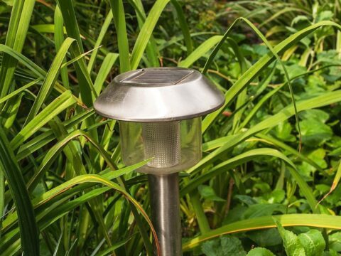 lampe solaire astuces bien choisir