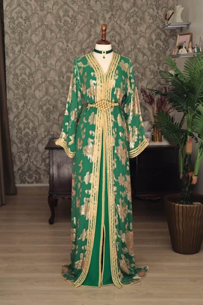 beau caftan vert